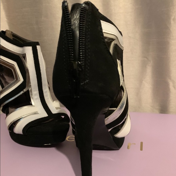 Carlos Santana boots/ heels - Picture 4 of 4